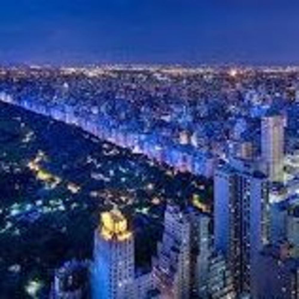 Meet your Posher, Luna